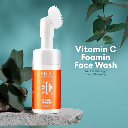 VLCC Vitamin C Foaming Facewash (100 ml)